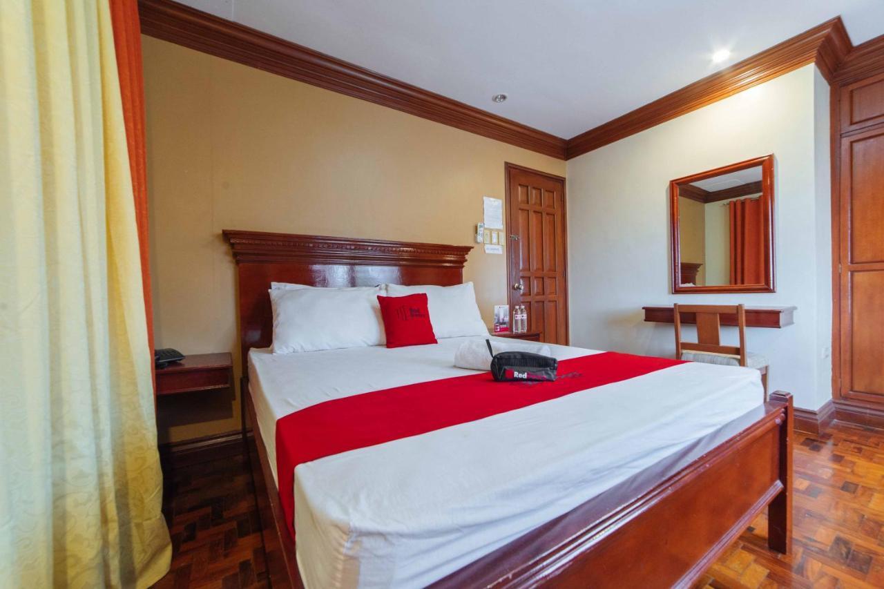 Reddoorz Plus @ Starhomes Olivianville Tarlac City Eksteriør billede